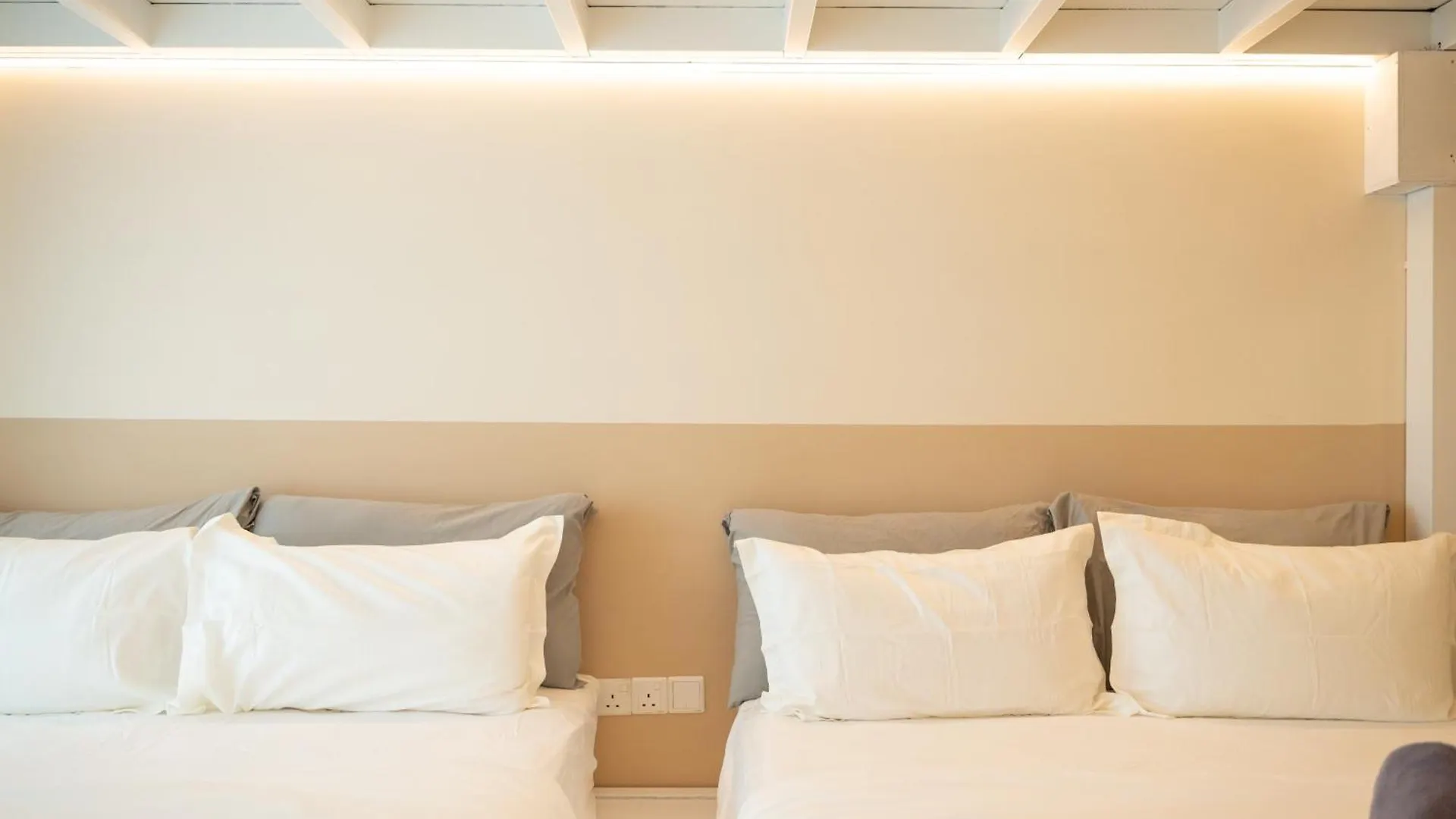 Fantasy Funland Retreat By The Only Bnb Tanjung Tokong Appartement